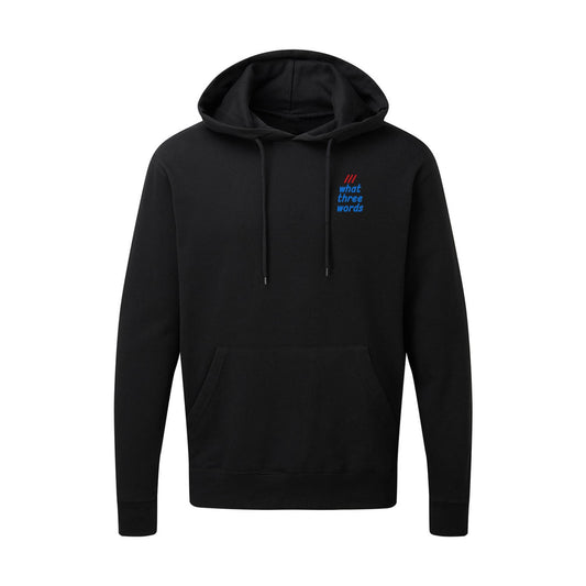 Hoodie mit what3words-Adresse bestickt